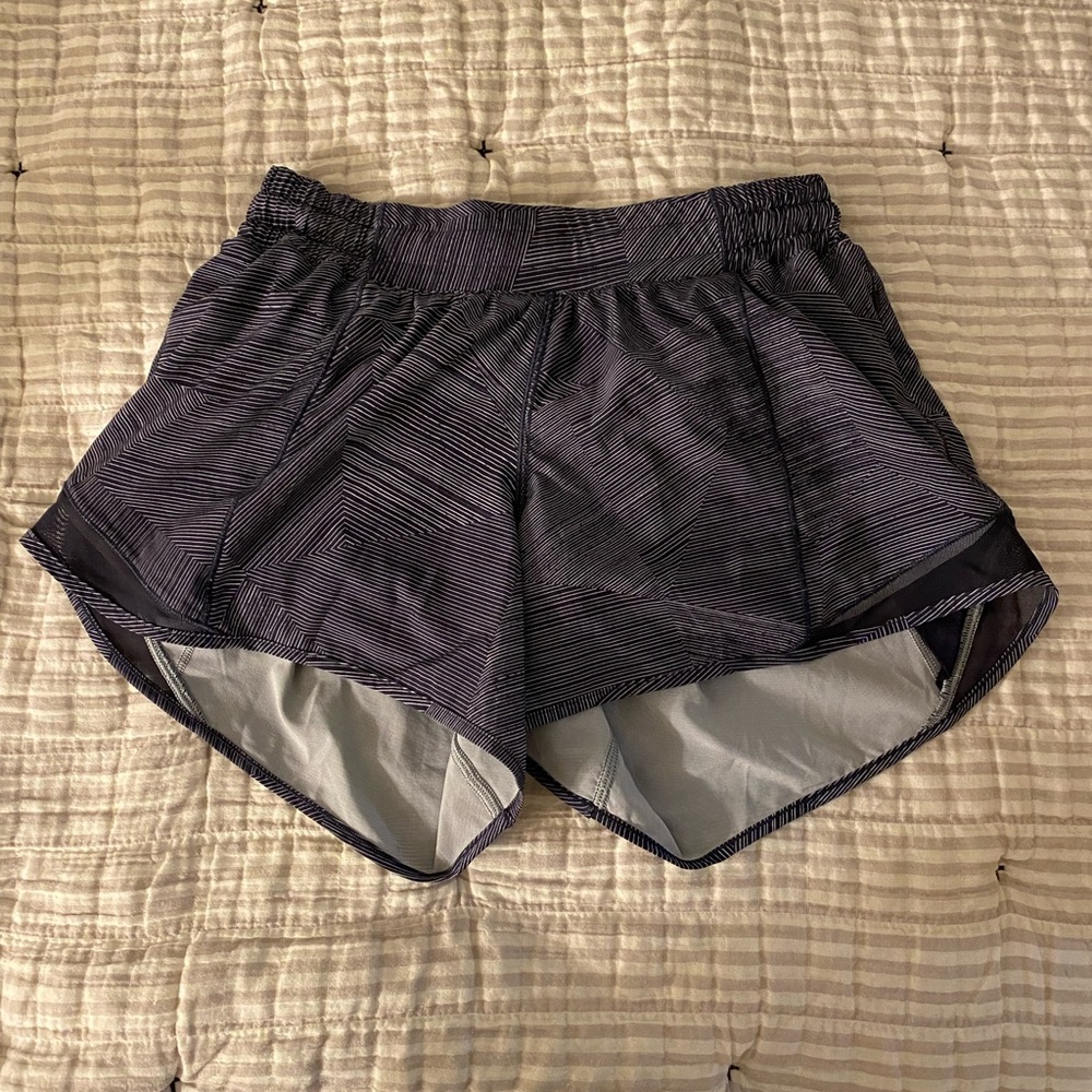 lululemon hotty hot short